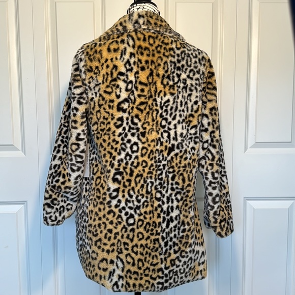 🎯❤️NWT Style Me Petites Faux Fur Coat Leopard Size PS - Picture 3 of 15